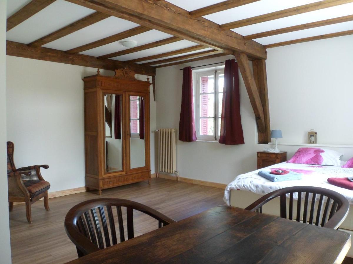 Le Pont Du Roy Bed & Breakfast Besse-et-Saint-Anastaise Exterior foto