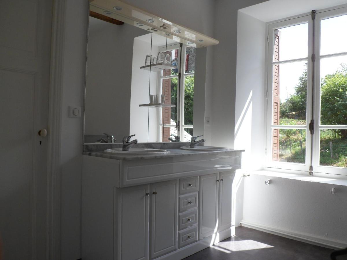 Le Pont Du Roy Bed & Breakfast Besse-et-Saint-Anastaise Exterior foto