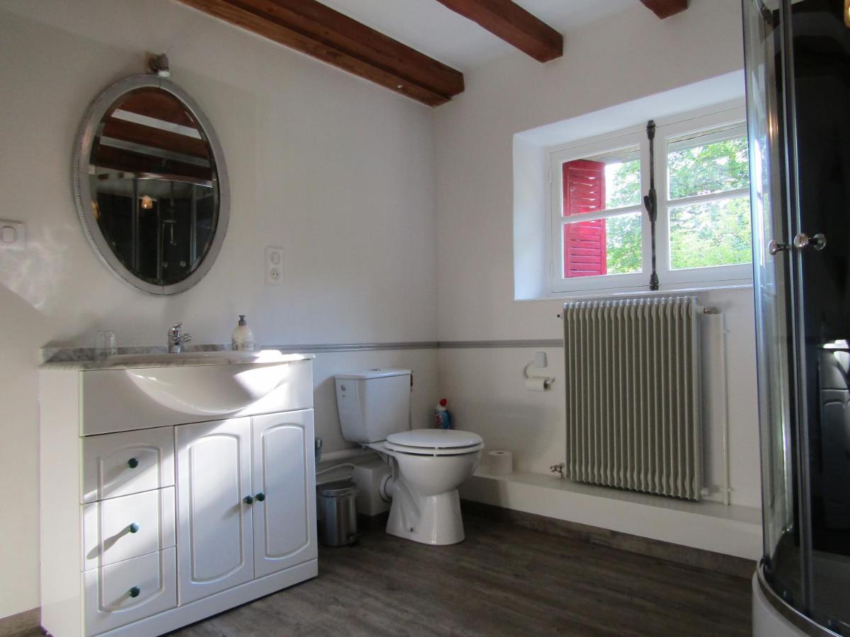 Le Pont Du Roy Bed & Breakfast Besse-et-Saint-Anastaise Exterior foto